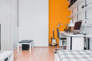 decorar un espacio pequeño para trabajar en casa