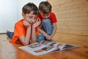 espacio de trabajo en casa para niños